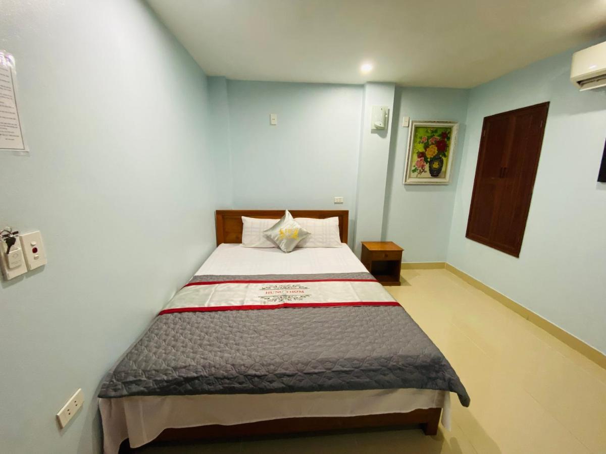Aparthotel Nha Nghi Hung Thom à Dong Khe Sau Extérieur photo